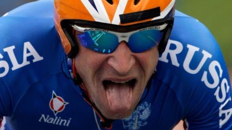 Pagājušā gada "Tour de France" trešās vietas ieguvējs Deniss Meņšovs ir viens no "dopinga aizdomīgākajiem" riteņbraucējiem
FOTO: "therecord.com"