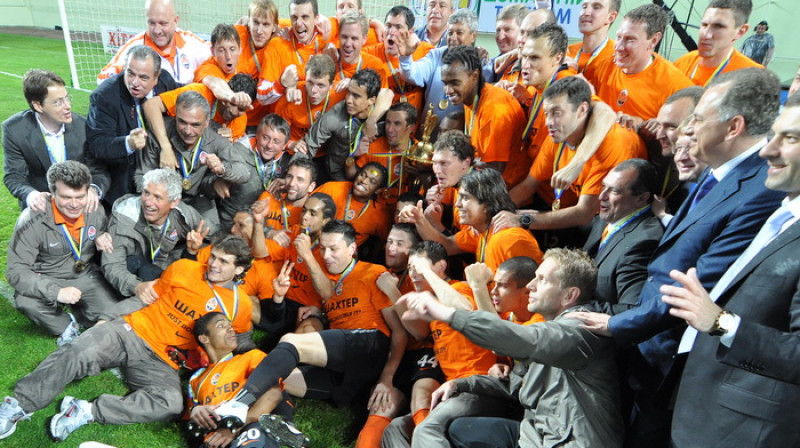 "Shakhtar" futbolisti līksmo
Foto: football.ua