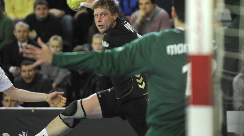 Armands Uščins
Foto: Romāns Kokšarovs, f64