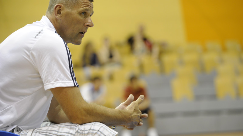"Turības" galvenais treneris Ziedonis Jansons
Foto: Romāns Kokšarovs, Sporta Avīze, f64
