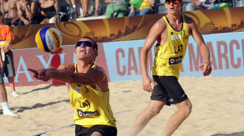 Mārtiņš Pļaviņš un Jānis Šmēdiņš
Foto: fivb.org