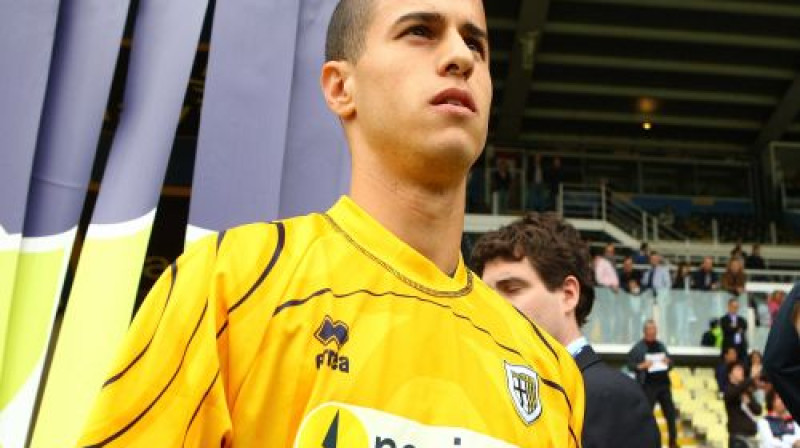 24 gadus vecais Sebastians Džovinko, kurš ir viens talantīgākajiem jaunās paudzes itāļu futbolistiem, ''Juventus'' vietā izvēlējies palikt ''Parma'' vienībā
Foto: digitale/Scanpix