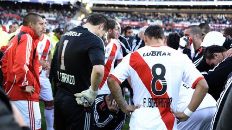Skumjas "River Plate" nometnē
Foto: AFP/Scanpix