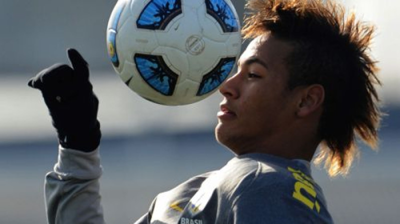 Neymars - 2011. gada labākais Dienvidamerikas futbolists.
Foto: AFP/Scanpix