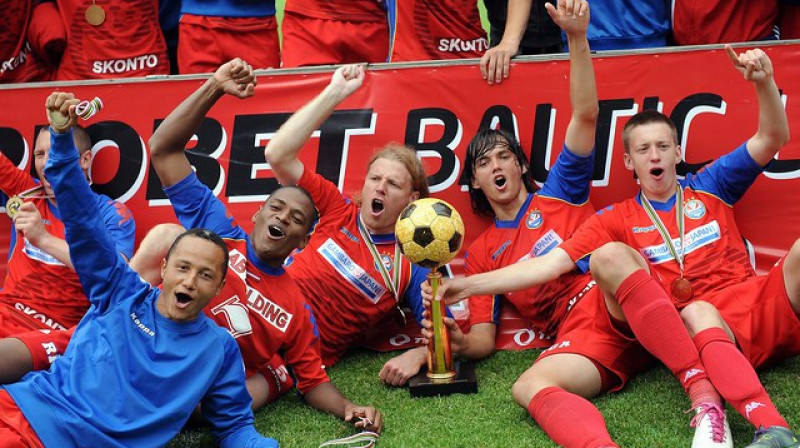 Ballijs Smārts (pirmais no kreisās)
Foto: Zigismunds Zālmanis