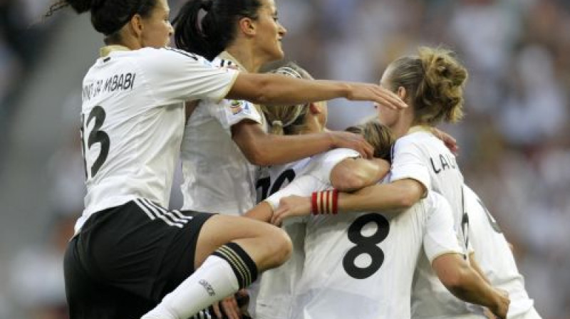 Vācijas futbolistes
Foto: Reuters/Scanpix