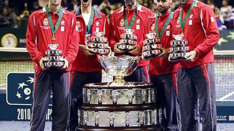 2010. gadā Serbijas kausu izcīnīja Serbijas izlase
Foto: Reuters/Scanpix