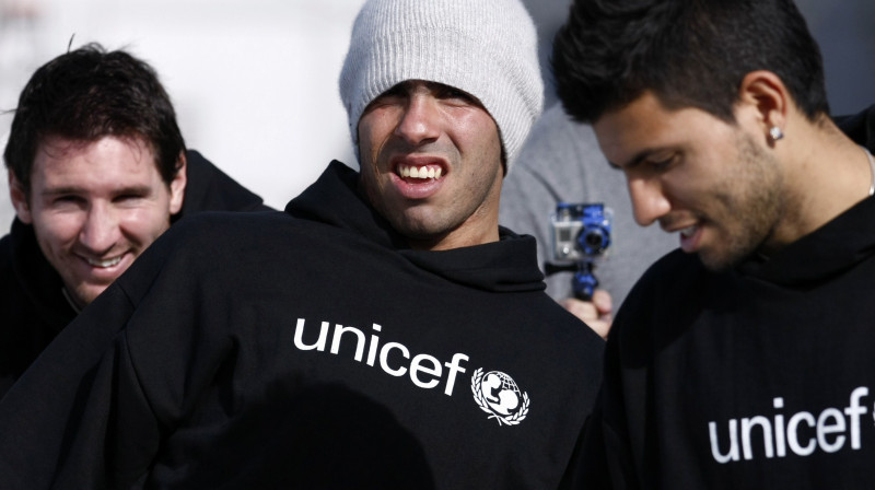 Karloss Tevess (centrā)
Foto: Reuters/Scanpix