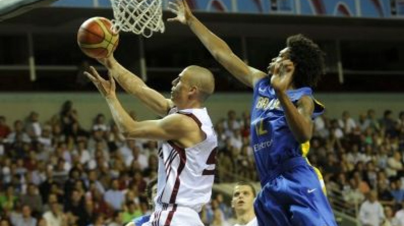 Renārs Magone spēlē pret Brazīliju
Foto: fiba.com