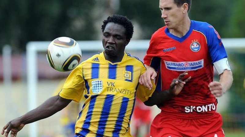 Ahmeds Abdultaofiks pret Vitāliju Smirnovu
Foto: Zigismunds Zālmanis