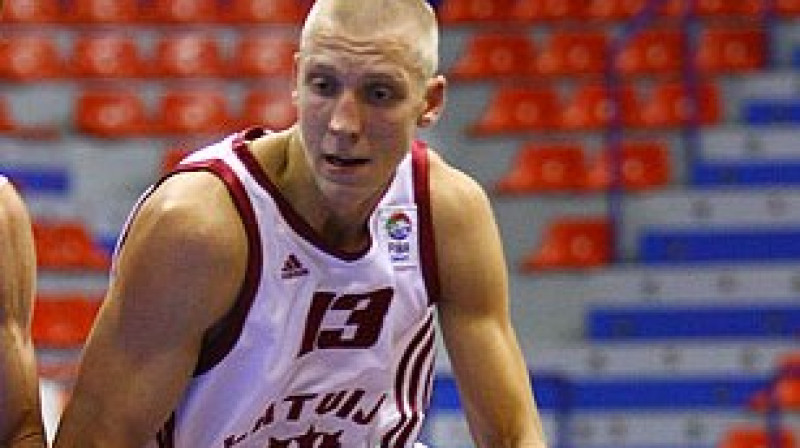 Mareks Mejeris: veiksmi Detroitā!
Foto: fibaeurope.com