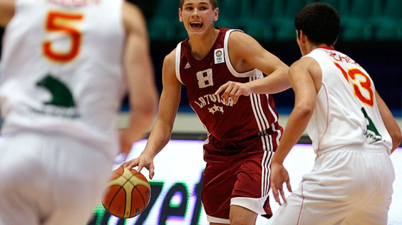 Latvijas U18 izlases saspēles vadītājs Oskars Reinfelds.
Foto: fibaeurope.com
