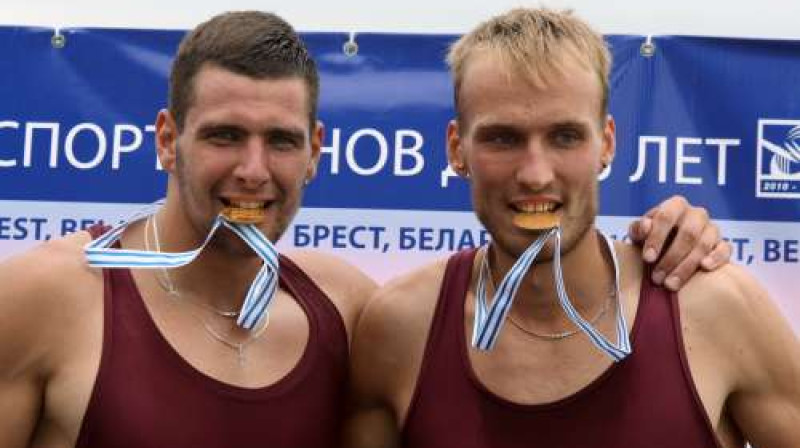 Dairis Adamaitis un Lauris Šīre
Foto: www.rowing.lv