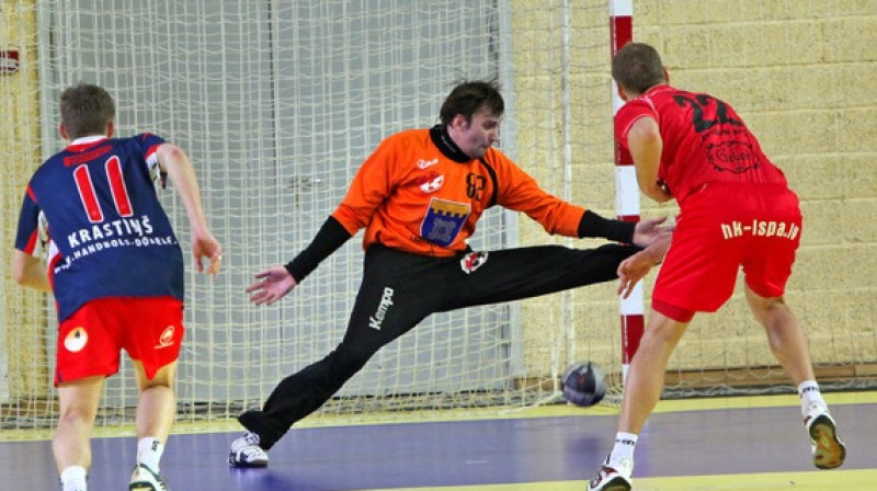 Aizvadītajā sezonā Ivars Lācis spēlē Dobelē
Foto: Dainis Eihvalds