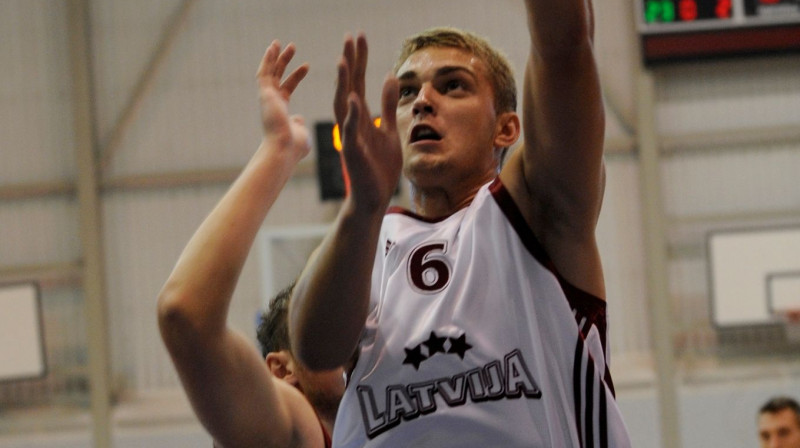 Rolands Freimanis 
Foto: Romāns Kokšarovs, Sporta Avīze, f64