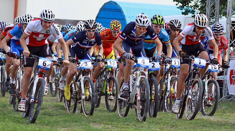 Junioru brauciena starts
Foto: www.europemtb2011.com