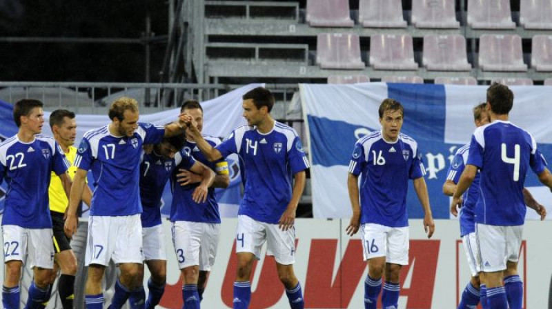 "Skonto" stadionā šoreiz līksmoja somi
Foto: Romāns Kokšarovs, Sporta Avīze, f64