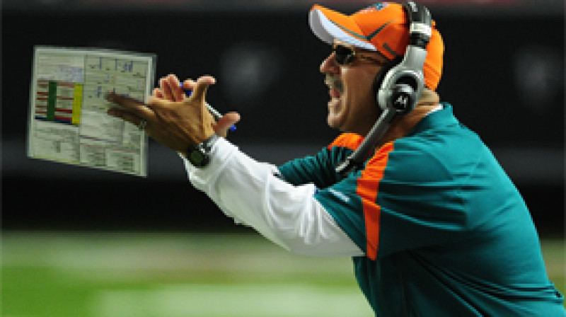 Maiami "Dolphins" galvenais treneris Tonijs Sporano
Foto: AP/Scanpix