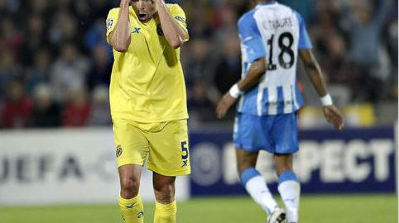 Karloss Marčena saķēris galvu
Foto: AFP/Scanpix