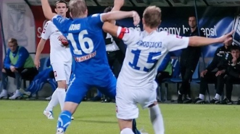 Artjoms Rudņevs
Foto: http://kkslech.com