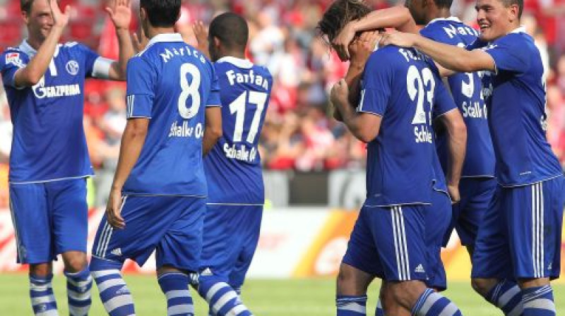"Schalke" priecājas par vārtu guvumu
Foto: AFP/Scanpix
