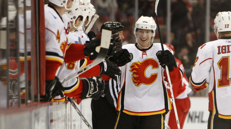 Džeimijs Lundmarks savulaik tika lolots kā liels pasaules hokeja dārgums, tomēr karjera NHL sanāca samocīta - pieci klubi, 295 spēles.

Foto: flames.com