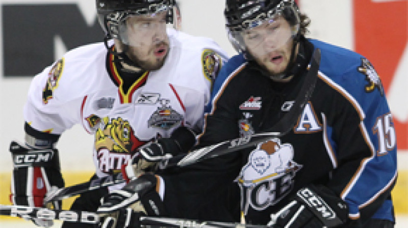 Epizode no 2011. gada Memoriālā kausa izcīņas.
Foto: AP/Scanpix