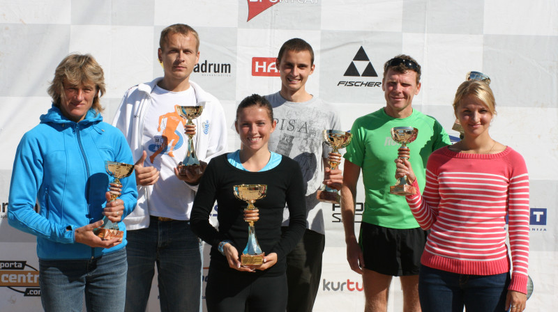 Vecāķu pludmales skrējiena godalgoto vietu ieguvēji
Foto: SportLat