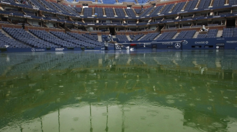 "US Open" korti mirkst ūdenī
Foto: AP/Scanpix