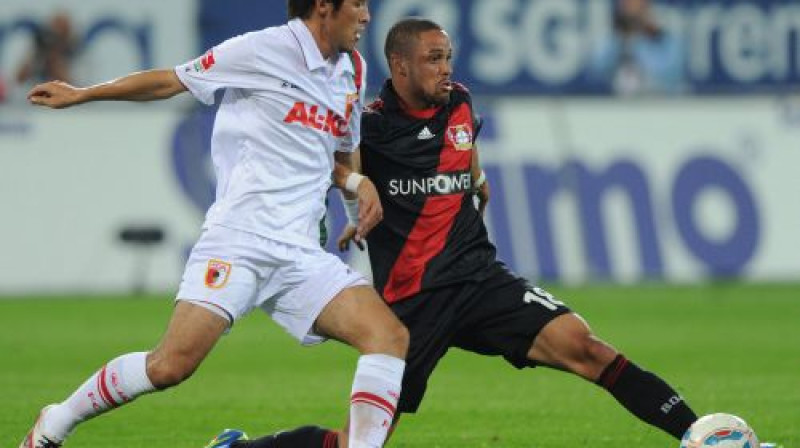 Divu vārtu autors Sidnijs Sems (pa labi)
Foto: AFP/Scanpix