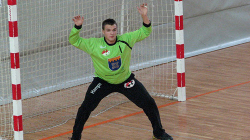 Artūrs Kuģis
Foto: www.handbols-dobele.lv