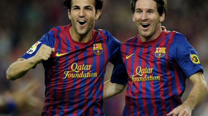 Fransesks Fabregass un Lionels Mesi
Foto: AFP/Scanpix