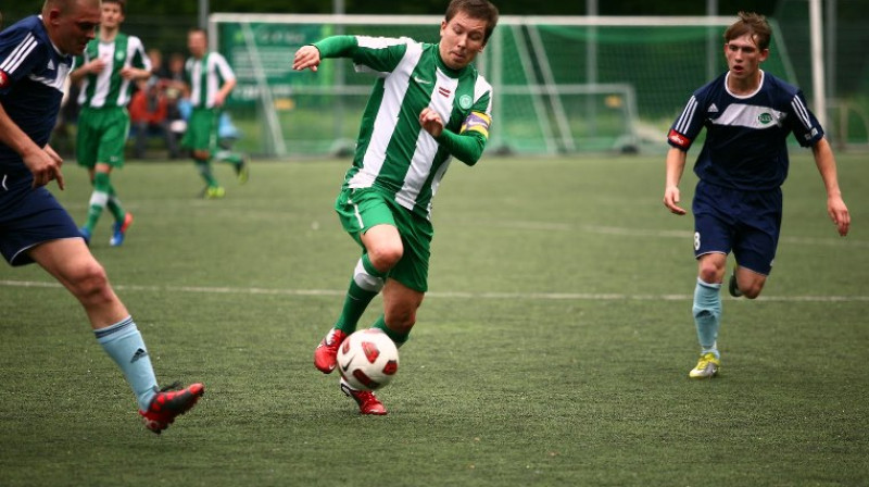 Ar bumbu FS "METTA/Latvijas Universitāte" kapteinis Marsels Vapne
Foto: fsmetta.lv