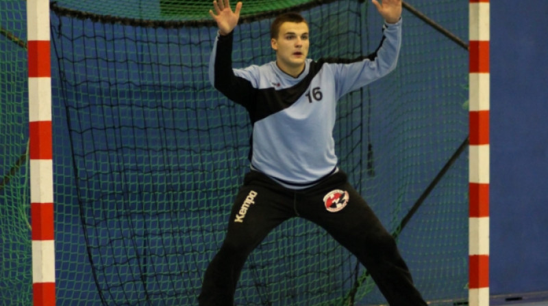''Tenax'' vārtsargs Artūrs Kuģis
Foto: www.hk-lspa.lv