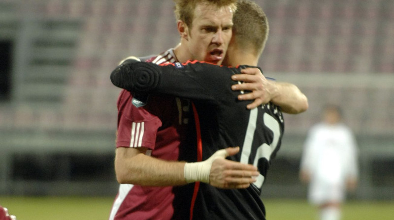 Kaspars Gorkšs un Andris Vaņins 
Foto: Romāns Kokšarovs, Sporta Avīze, f64