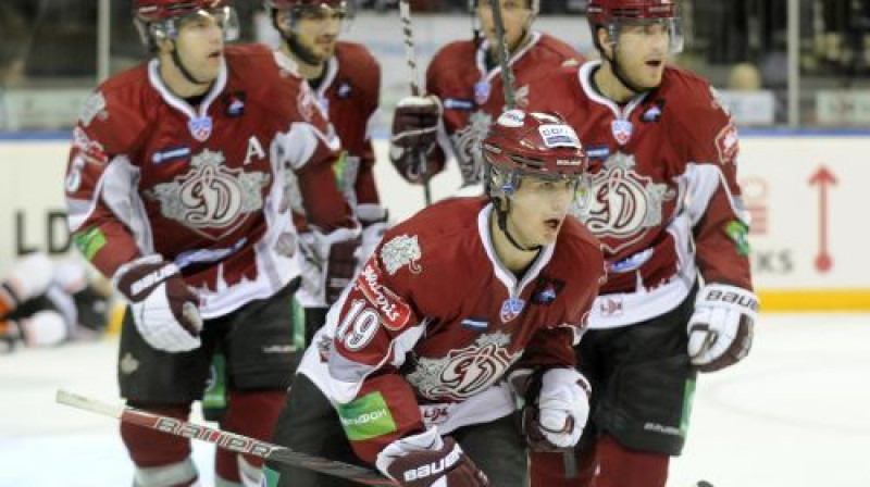 Jānis Sprukts, Miķelis Rēdlihs un Mārtiņš Karsums -spēles pret "Lev" galvenie varoņi
Foto: Romāns Kokšarovs, Sporta Avīze, f64