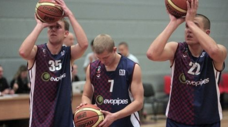 Andris Justovičs, Kalvis Krūmiņš un Edgars Krūmiņš
Foto: Ivars Veiliņš