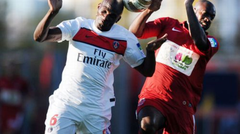 Divcīņa starp Zumanu Kamarā un Brisu Žoviālu
Foto: AFP/Scanpix