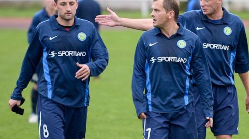 Aleksandrs Čekulajevs (pa kreisi)
Foto: www.fctrans.ee