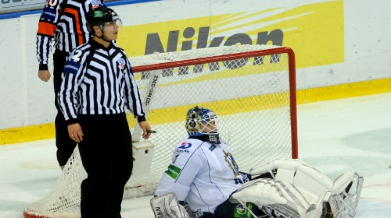 Arī Jans Lašāks nespēja paglābt "Amur" no zaudējuma
Foto: ITAR-TASS/Scanpix