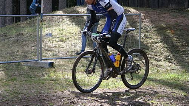 Latvijas MTB ranga pirmais numurs -Ernests Benhens -Bēkens
Foto: spordifoto.ee