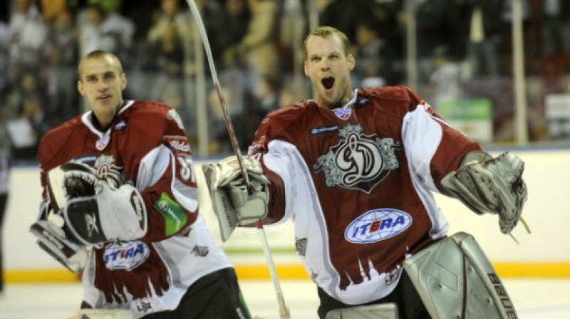 Kurš apturēs Červenku?
Foto: Romāns Kokšarovs, Sporta Avīze, f64