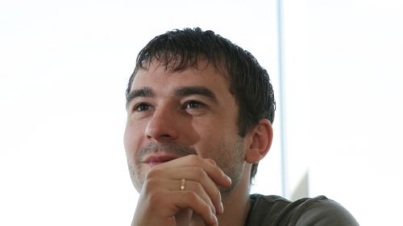 Edgars Masaļskis Latvijas izlasē ir bijis pie visiem tās treneriem. Gan jau viņam iznāks spēlet vēl pie kāda...
Foto: Rūta Kalmuka, f64
