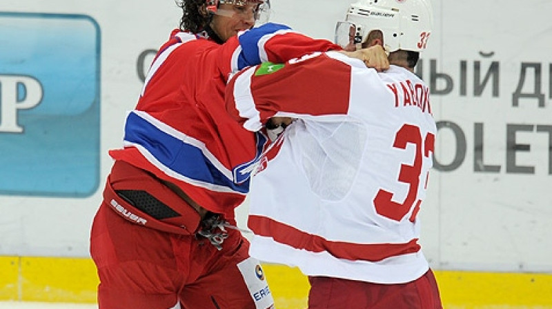 Dārsijs Vero un Džeremijs Jablonskis
Foto: cska-hockey.ru