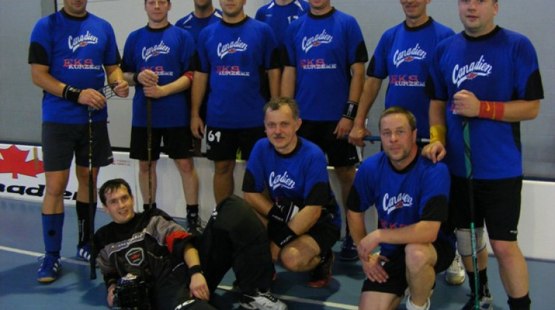Komanda "Ekskurzeme"
Foto: floorball.lv