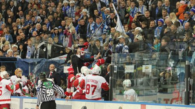 Andrejs Nazarovs pārmāca Minskas līdzjutējus
Foto: goals.by