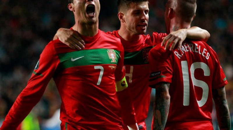 Krištianu Ronaldu un Portugāle spēlēs "Euro2012"
Foto: AP/Scanpix