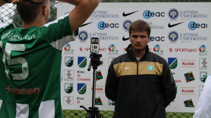 Andris Riherts, sniedzot interviju 
Foto: fsmetta.lv