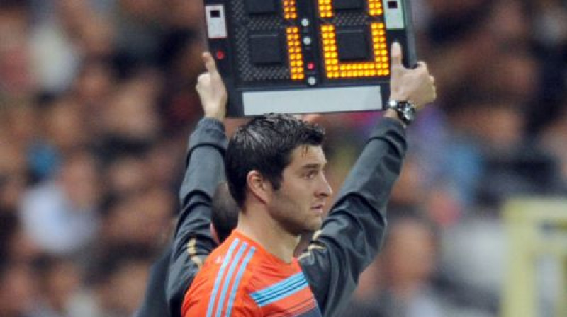 Par 16 miljoniem eiro iegādātajam un gadā aptuveni trīsarpus miljonus pelnošajam Andrē Pjēram Žinjakam pagaidām ne tuvu nav izdevies attaisnot uz sevi liktās cerības
Foto: AFP/Scanpix