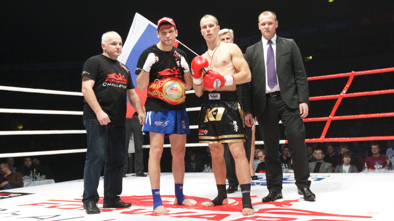 Aleksandrs Stecurenko un Mareks Lavrinovičs pēc cīņas
Foto: Uģis Grantiņš